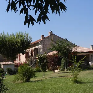 La Fenière Aux Hirondelles Couette-café Orange (Vaucluse)